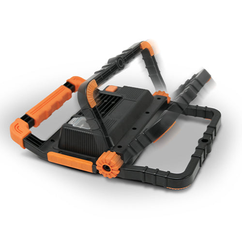 MP4060 30W (3000lm) LED Floodlight & Powerbank