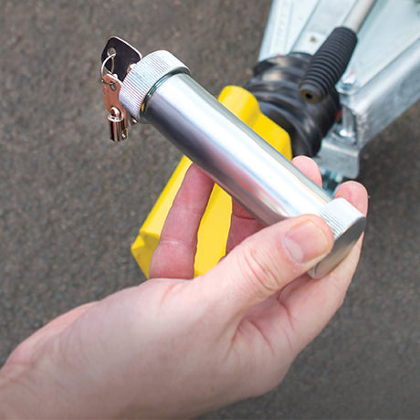 MP9586 Indespension TripleLock Coupling Hitchlock