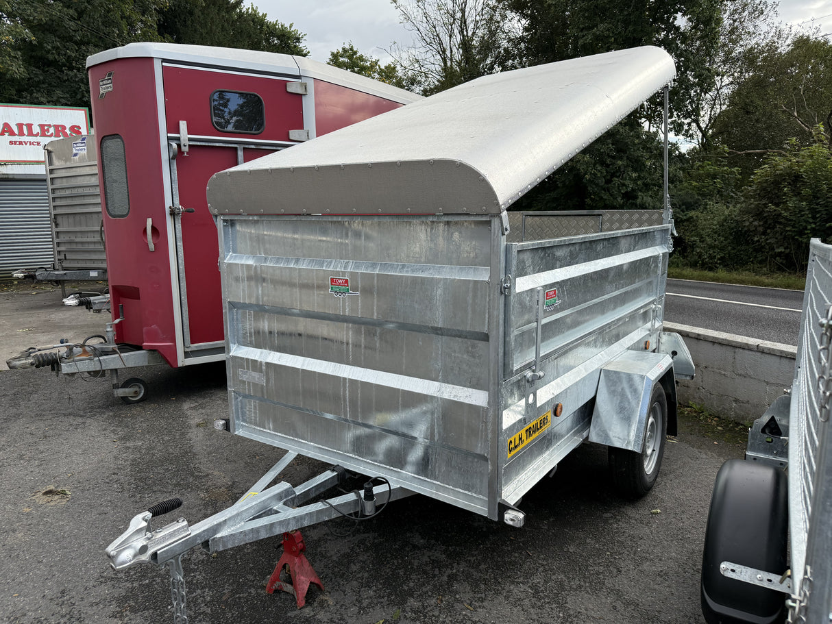 Brand New CLH 7ft 6" x 4ft 6" Lift Lid Unbraked Livestock Canopy Trailer